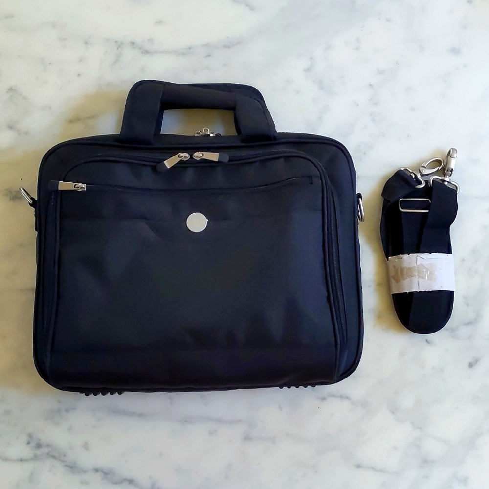 NWOT. Dell Multiple Layers Laptop Bag/Travel Bag.